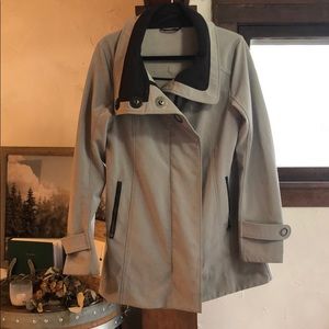 Lululemon Audrey Softshell Trench Coat